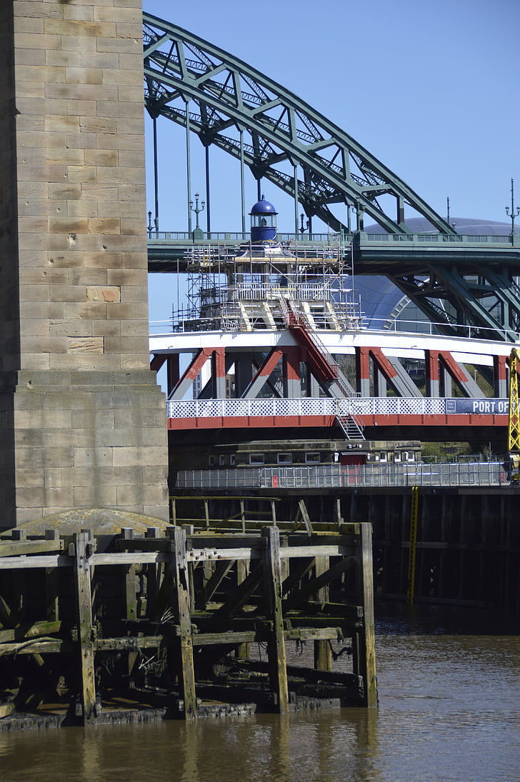 Tyne, ponts, rivière, Newcastle, Quayside, eau, Pont - l’homme mis à structure