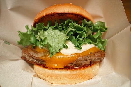 aliments, Restaurant, hamburguesa, cuina, hamburguesa amb formatge de bou de wagyu de kuroge, bou Wagyu, carn de boví