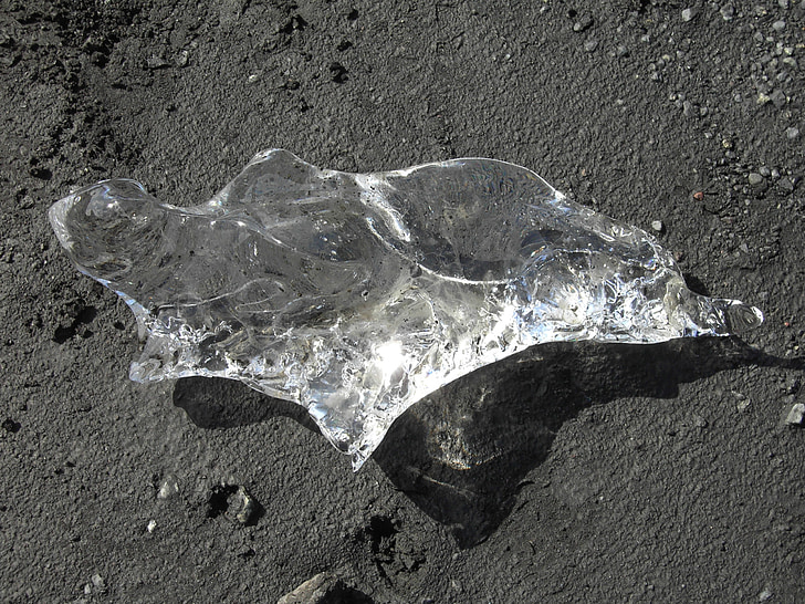 Islande, glace, sculpture sur glace