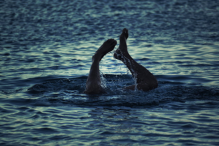 καταδύσεις, πόδια, ο άνθρωπος, βουτιά, Κολυμπήστε, στη θάλασσα, νερό