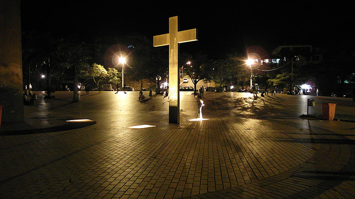 cross, mirante do mangabeiras, brazil, pope, night