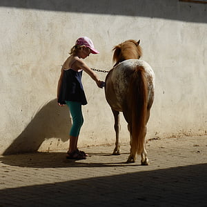 jeune fille, jours fériés, Ride, cheval, cheval poney, amusement, jouer