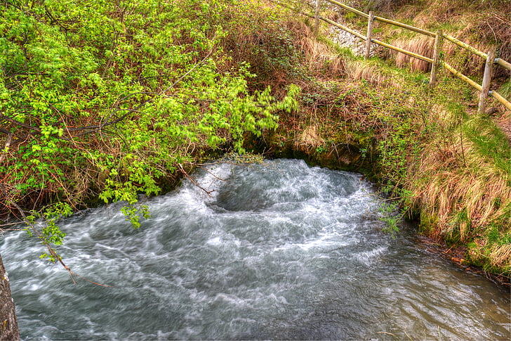 vozmediano, Moncayo, šaltinis, pavasarį, queiles upė