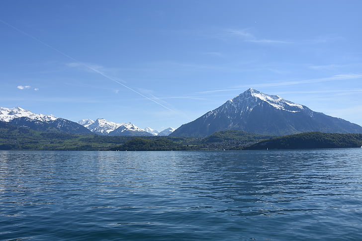 hapşırma, Lake thun, Bernese oberland, Thun hausberg, Göl