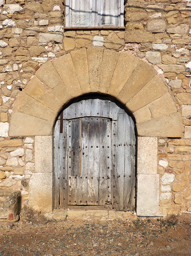 door, portal, segments, medieval, farmhouse