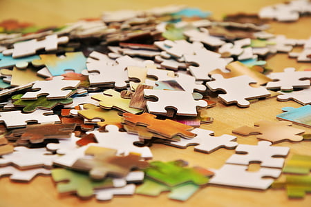 peças do puzzle, quebra-cabeça, paciência, malha, inserir um ao outro, cartões de memória, cobertos com, montando
