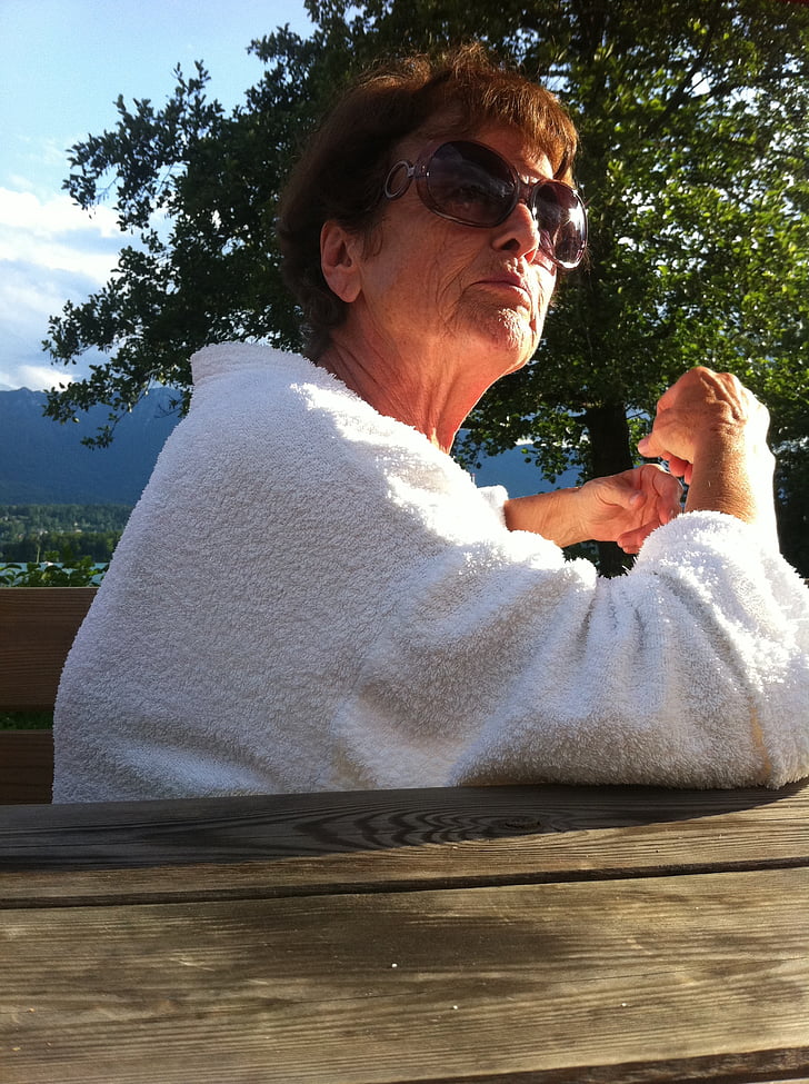 grandma, sunglasses, bathrobe