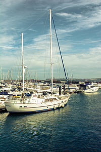 ciel bleu, bateaux, nuages, station d’accueil, Harbor, port, luxe