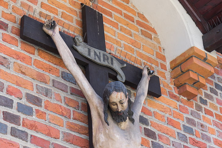 the crucified christ, the crucifixion, stations of the cross, easter, wooden cross, the son of god, religion