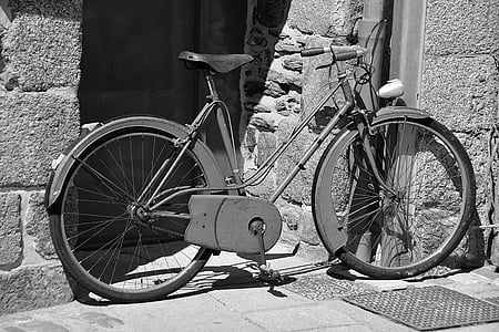 bicikl, bicikala, grad, dva kotača, ulica, neobično, pločnik