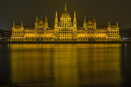 Budapešta, Donavas, Parlaments, Ungārijas Parlamenta ēka, ūdens, nakts bilde, upes