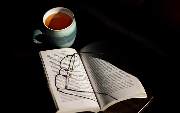 το βιβλίο, Κύπελλο, ποτό, γυαλιά οράσεως, γυαλιά ηλίου, κούπα, σελίδα