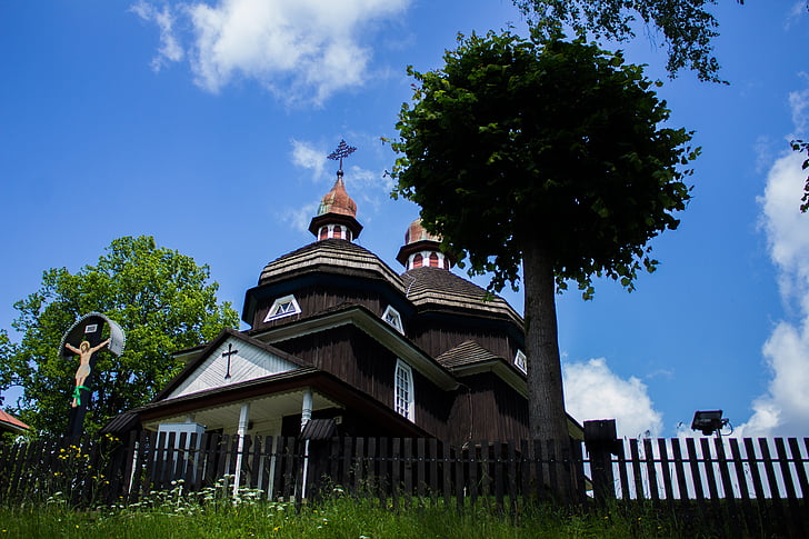 Drevený kostol, kostol, veža, kríž, drevenou strechou, Architektúra, Slovensko