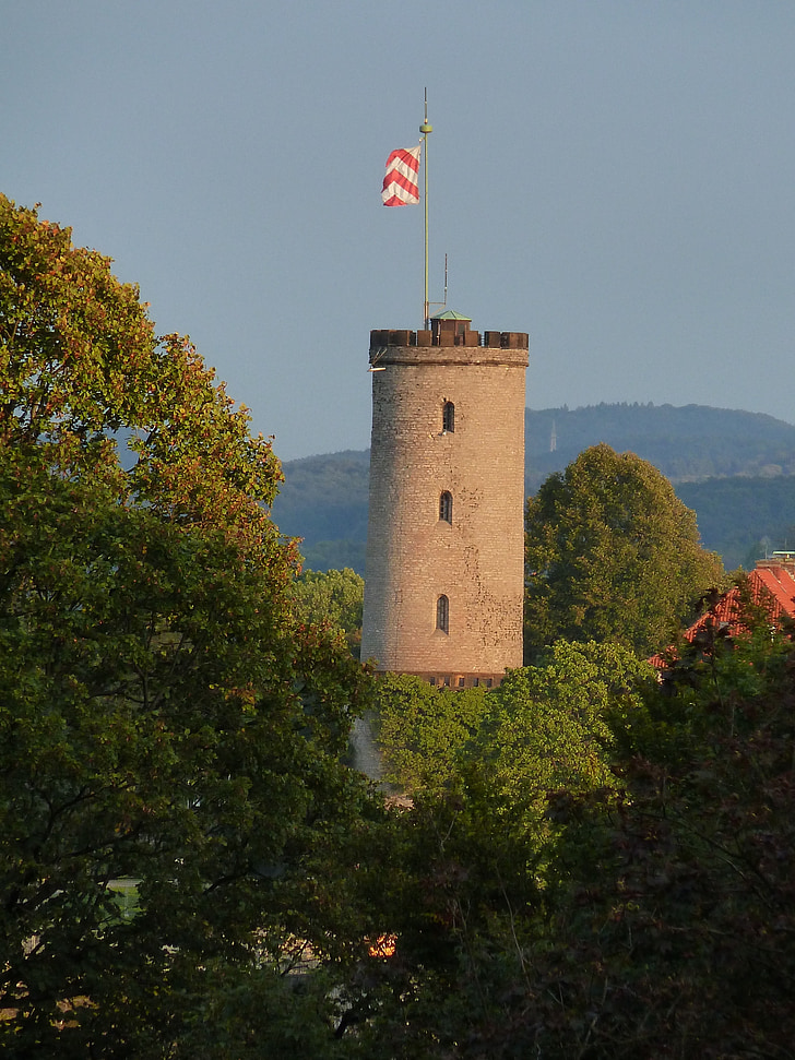 Bielefeld, sparrenburg, zastavo, stolp