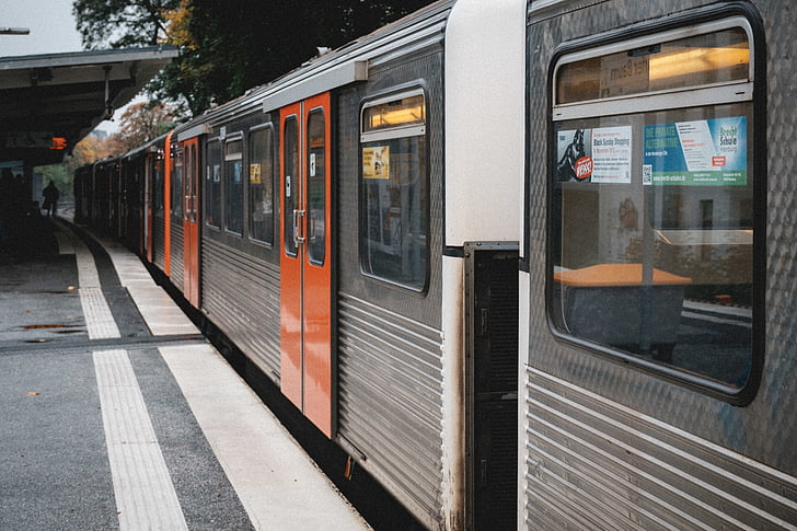 grå, brun, tåg, resor, U-Bahn, tåg - fordon, kollektivtrafik