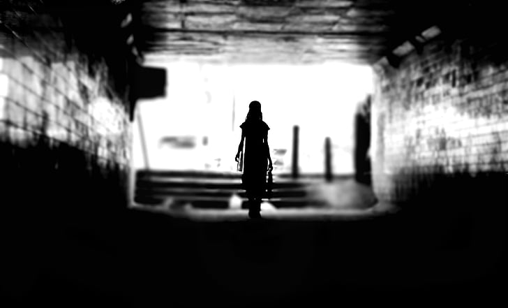 siluett, kvinna, promenader, insidan, tunnel, dagtid, Indien
