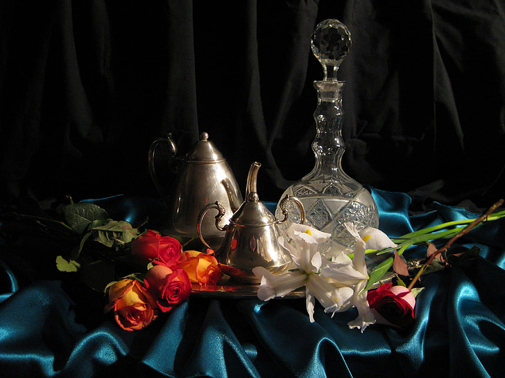 flowers, cloth, satin, roses, crystal, silverware, decoration