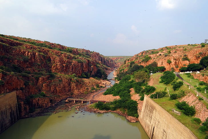 malaprabha dam, Rzeka, malaprabha, Urwisko, góry, Karnataka, Indie