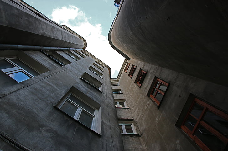 Varsovia, barrio Praga, arquitectura, edificio