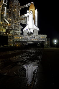 do ônibus espacial Endeavor, distribuição, rampa de lançamento, pré-lançamento, astronauta, missão, exploração
