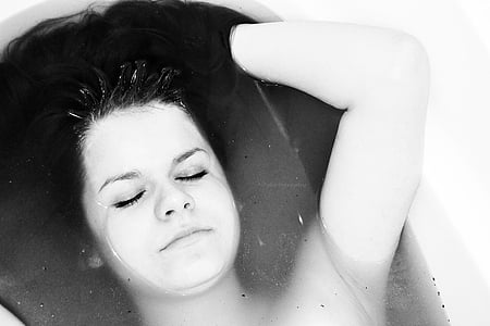 girl, bath, black and white, sadness, bathtub, women, beauty