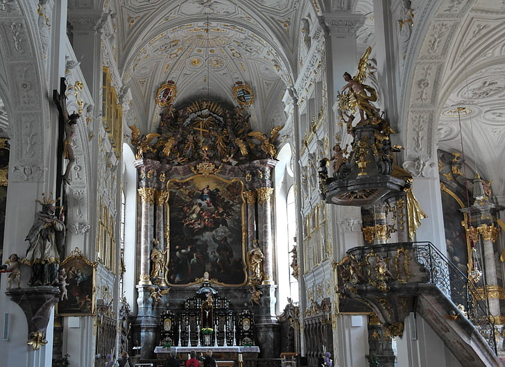 hofkirche, residenzschloss, main castle a d donau, bavaria, church, dom, catholic