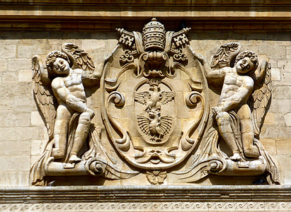 coat of arm, figures, symbol, outline, plaster, plaque, heraldry