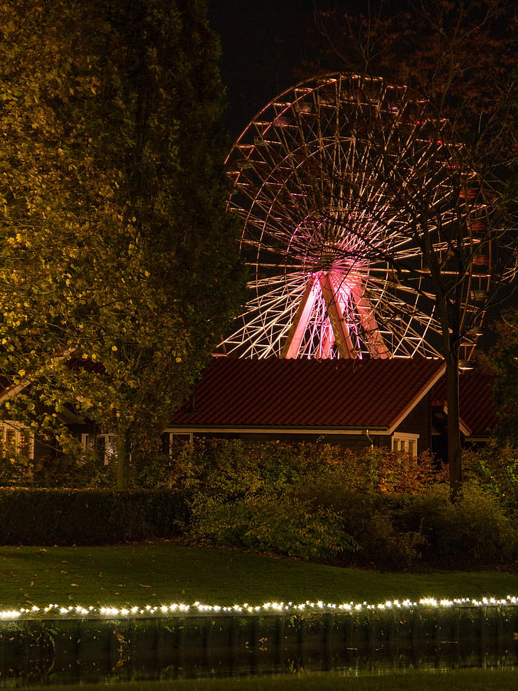 Parque temático, Slagharen, Países Bajos, Holanda, noche, luces, lámparas