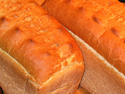 wheat bread, bread, food, crust, bread crust, staple food, breakfast