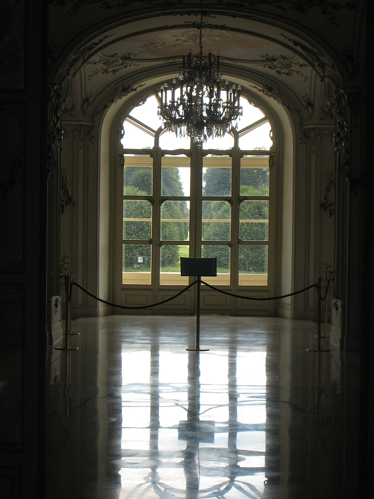 Fertod, Schloss Esterhazy, Lichter, Spiegelbild