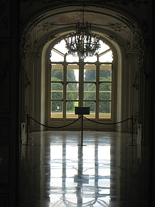 Fertőd, Château Esterhazy, lumières, image miroir