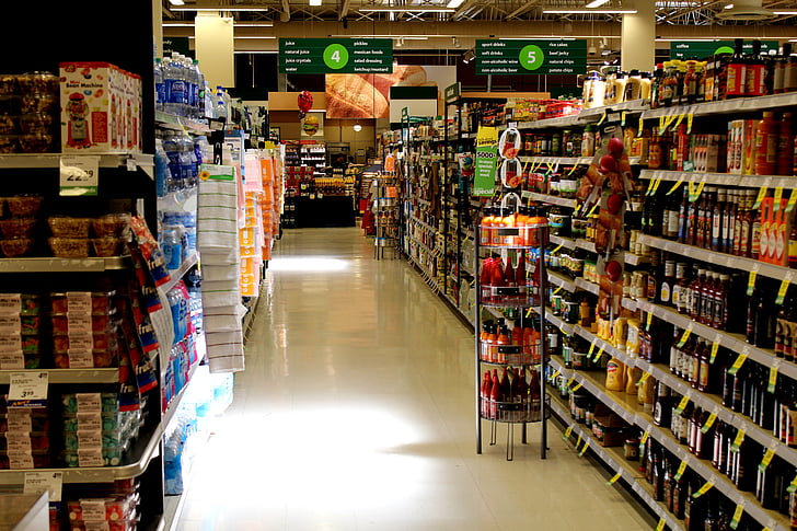 Prodavnice, bazari, marketi, pijace... Retail-grocery-supermarket-store-preview
