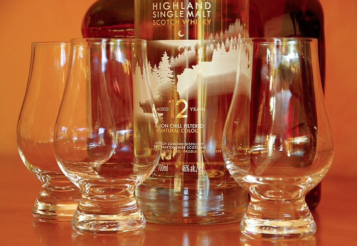 whisky, Skócia, Highland, szemüveg, palackok