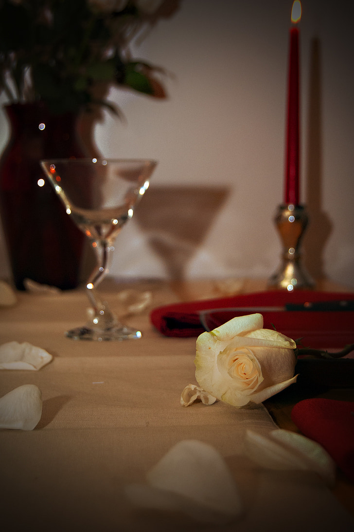 valentinku deň, Romance, láska, Dovolenka, Oslava, ruže, sviečka