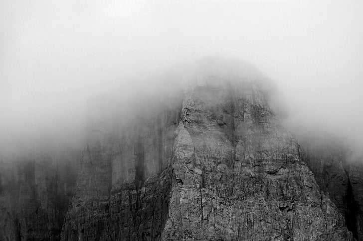 en blanco y negro, niebla, montaña, naturaleza, al aire libre, montaña rocosa, blanco y negro
