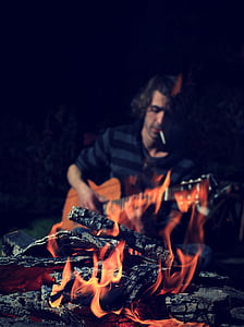 lõkke, mees, kitarr, tulekahju, atmosfääri, puit, laulda