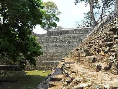 Honduras, Turism, varemed, copán, kivid, stelae, catrachos
