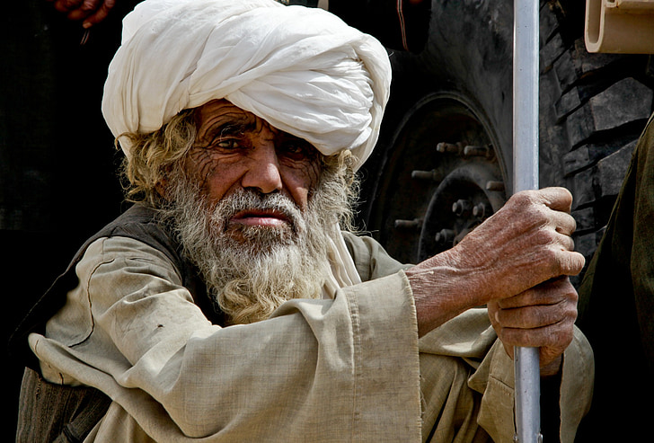 Afganisztán, ember, régi, viharvert, bámult, óvatos, portré