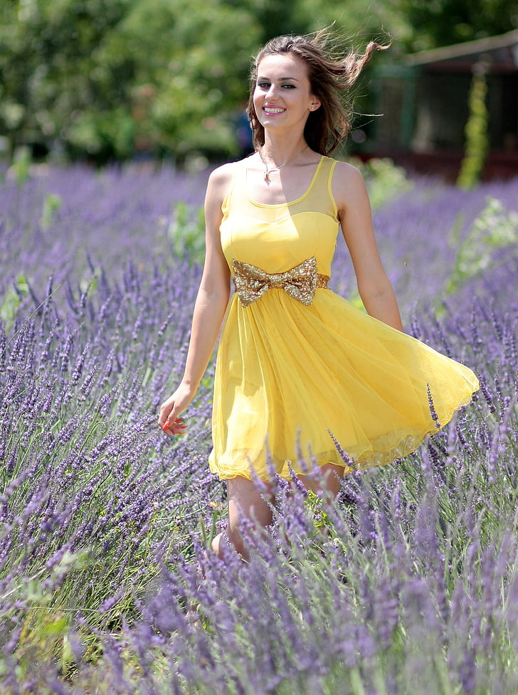 Tüdruk, Lavendel, kleit, kollane, Ilu, lilled, loodus