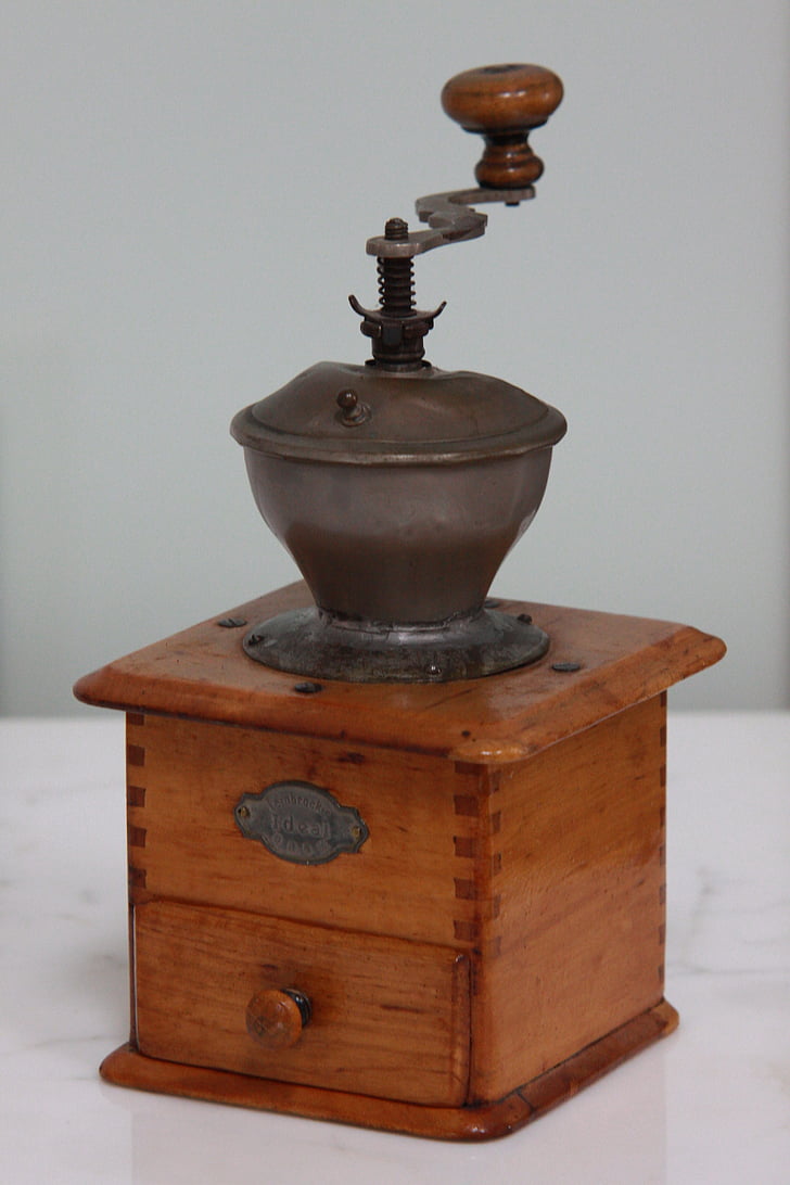 old coffee grinder, old coffee-mill, grandma, coffee-mill, coffee-grinder
